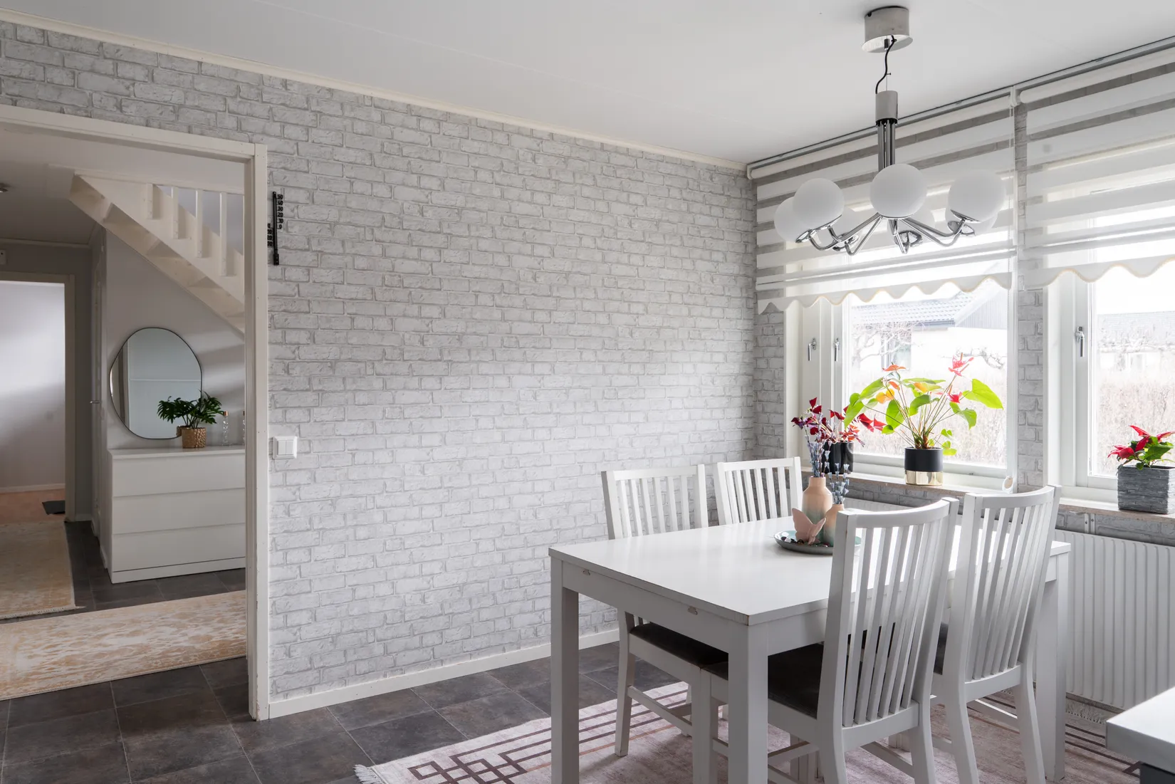 Villa, Kvartsgatan 1, Duvhällarna , Hallstahammar