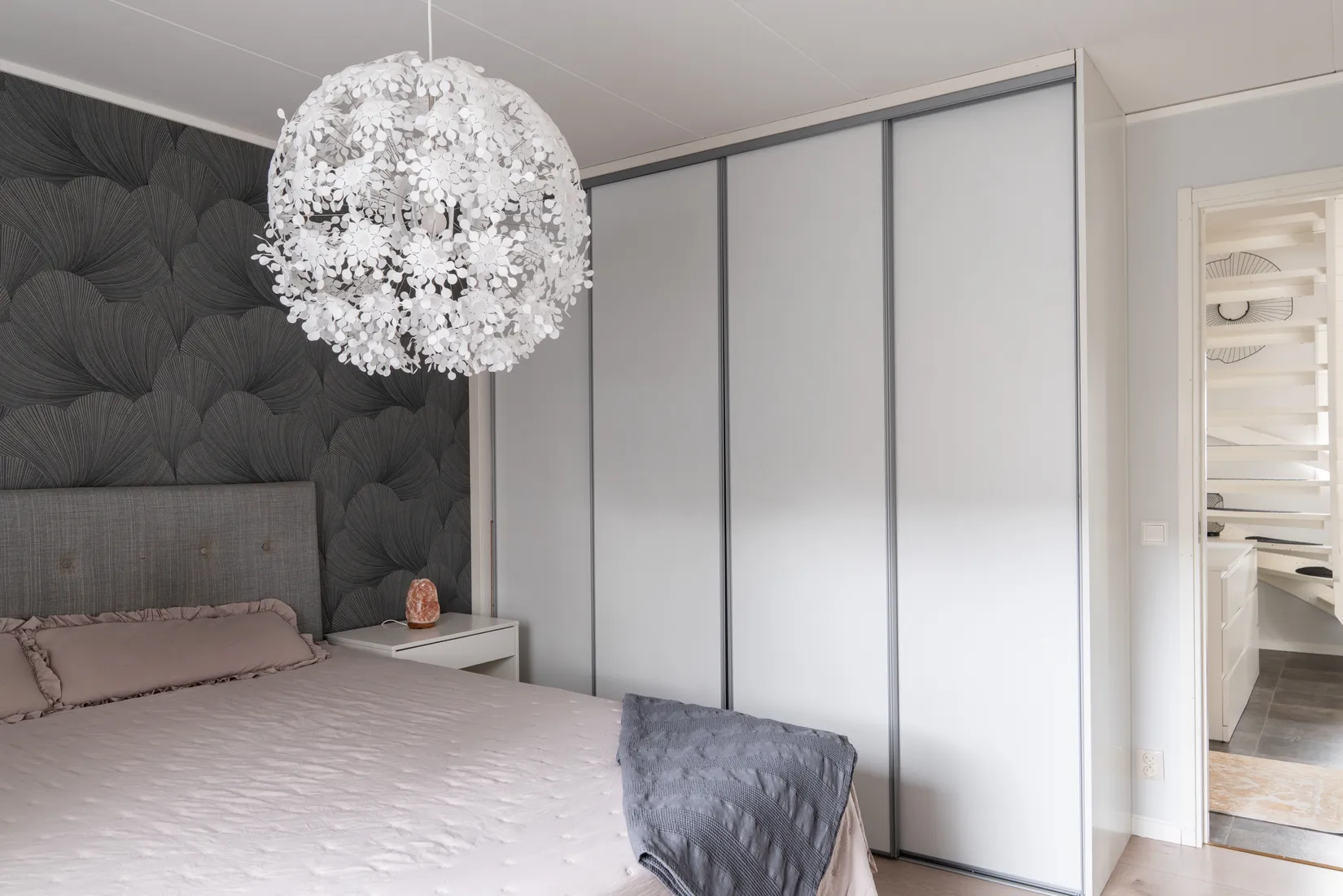 Villa, Kvartsgatan 1, Duvhällarna , Hallstahammar