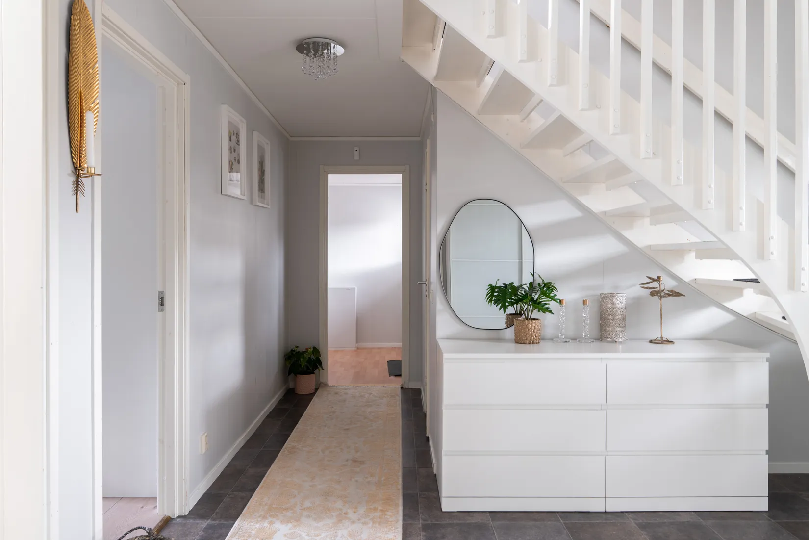 Villa, Kvartsgatan 1, Duvhällarna , Hallstahammar