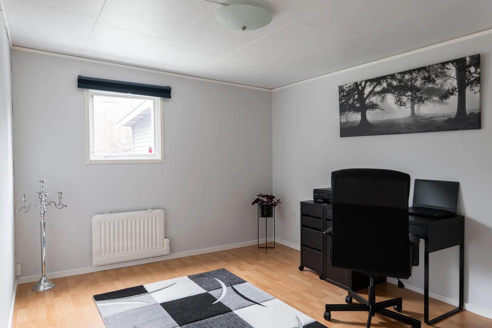 Villa, Kvartsgatan 1, Duvhällarna , Hallstahammar