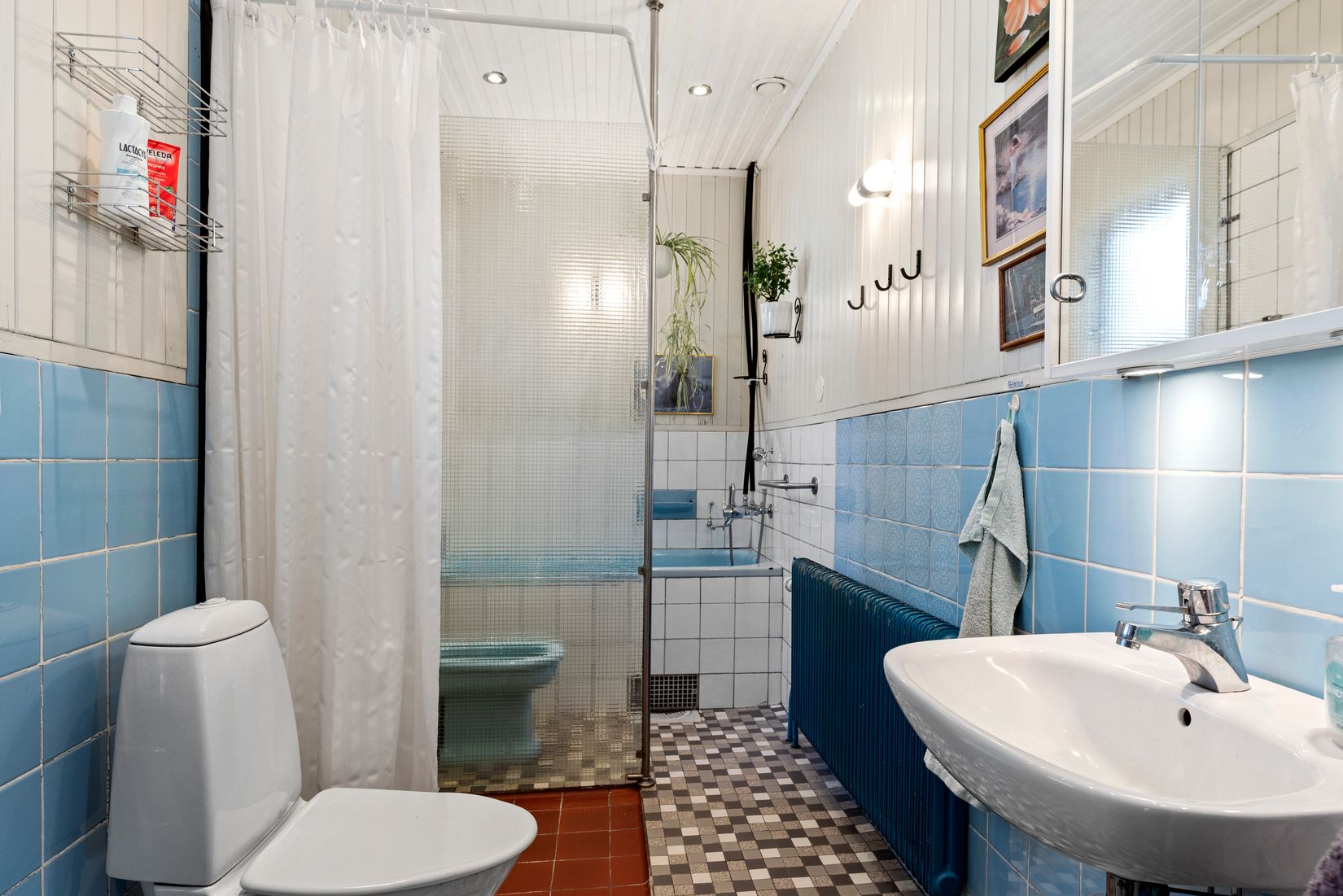 Villa, Hamnvägen 21A-B, Gransäter, Norrtälje