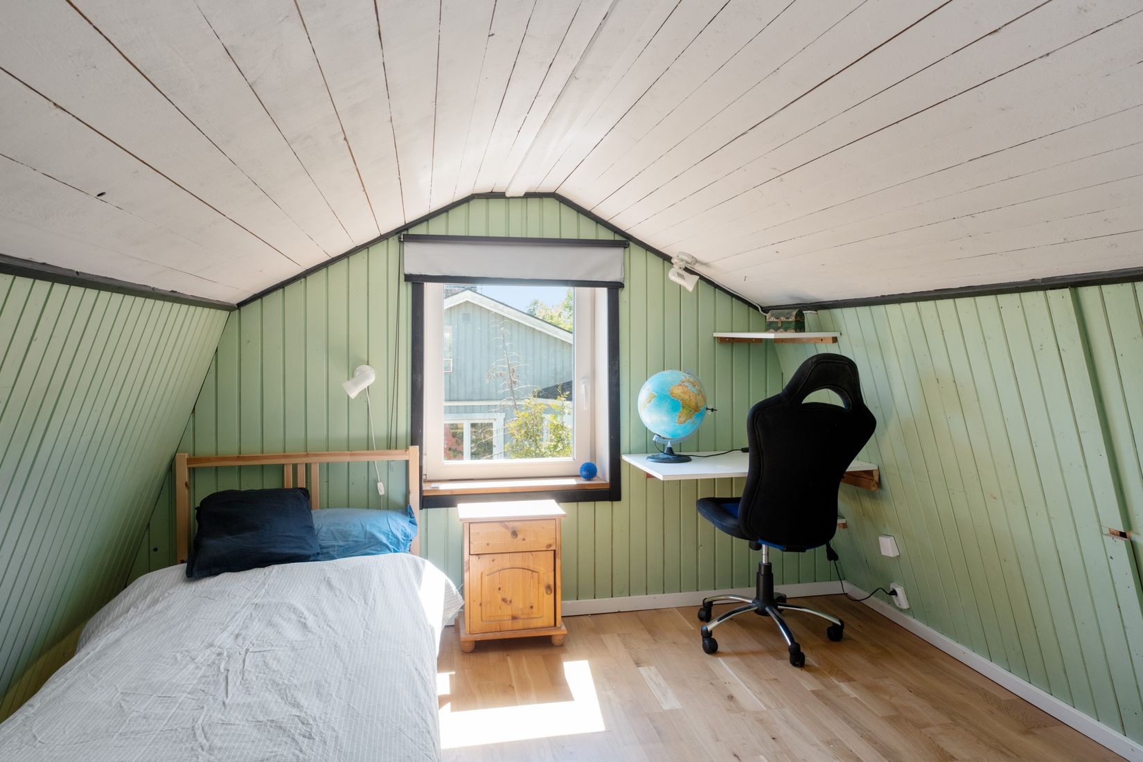 Villa, Hamnvägen 21A-B, Gransäter, Norrtälje