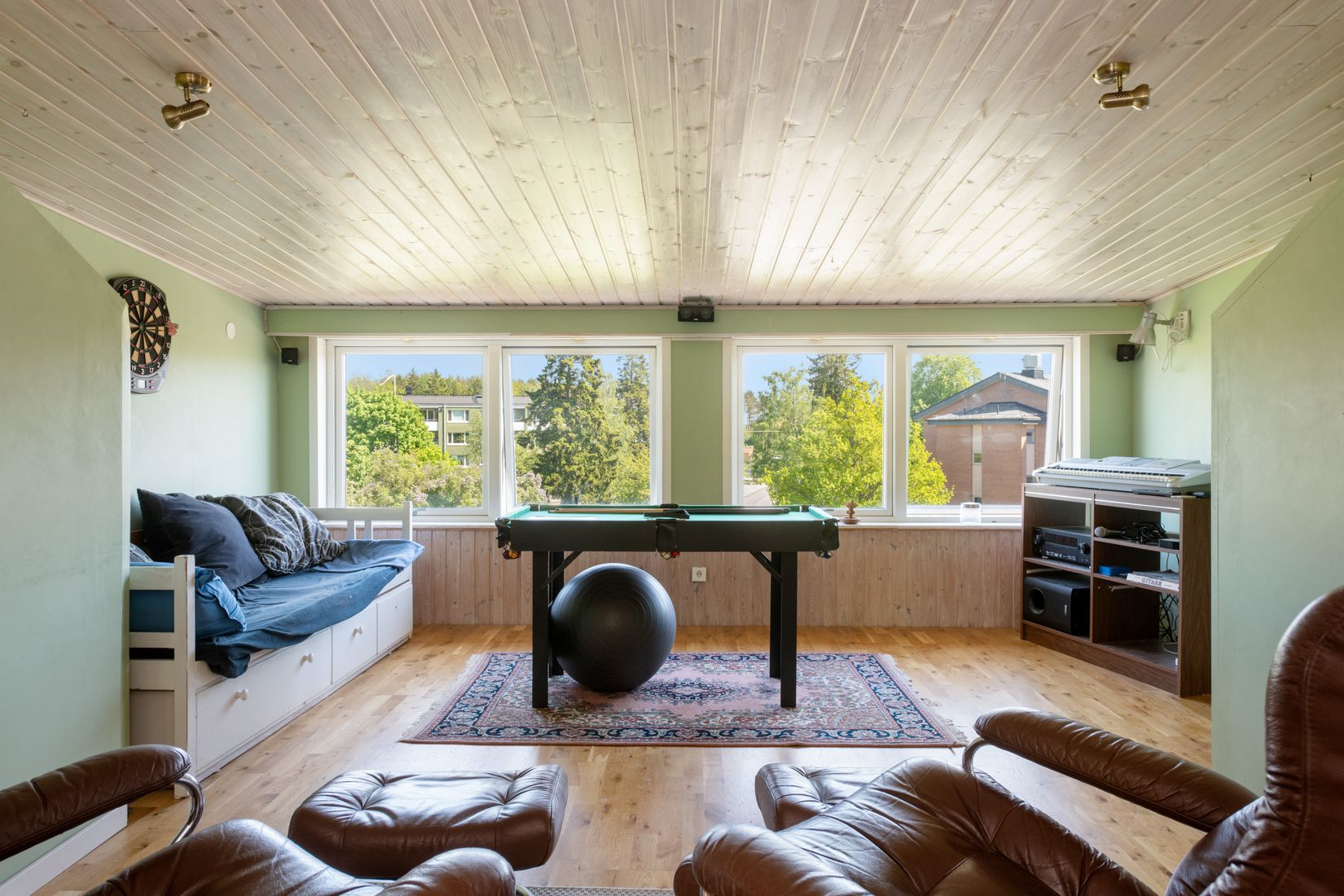 Villa, Hamnvägen 21A-B, Gransäter, Norrtälje