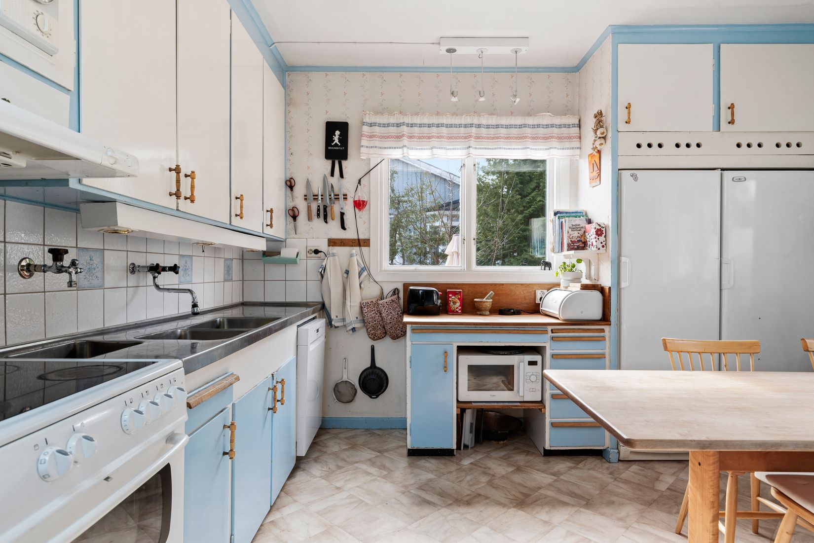 Villa, Hamnvägen 21A-B, Gransäter, Norrtälje