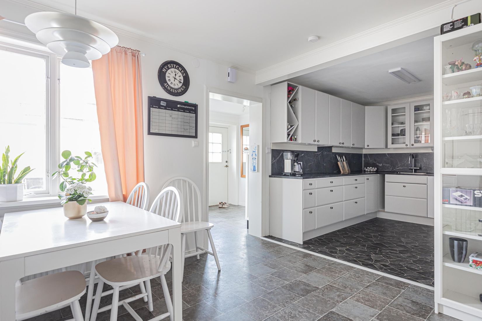 Bostadsrätt, Västerlånggatan 20b, Centralt, Arboga