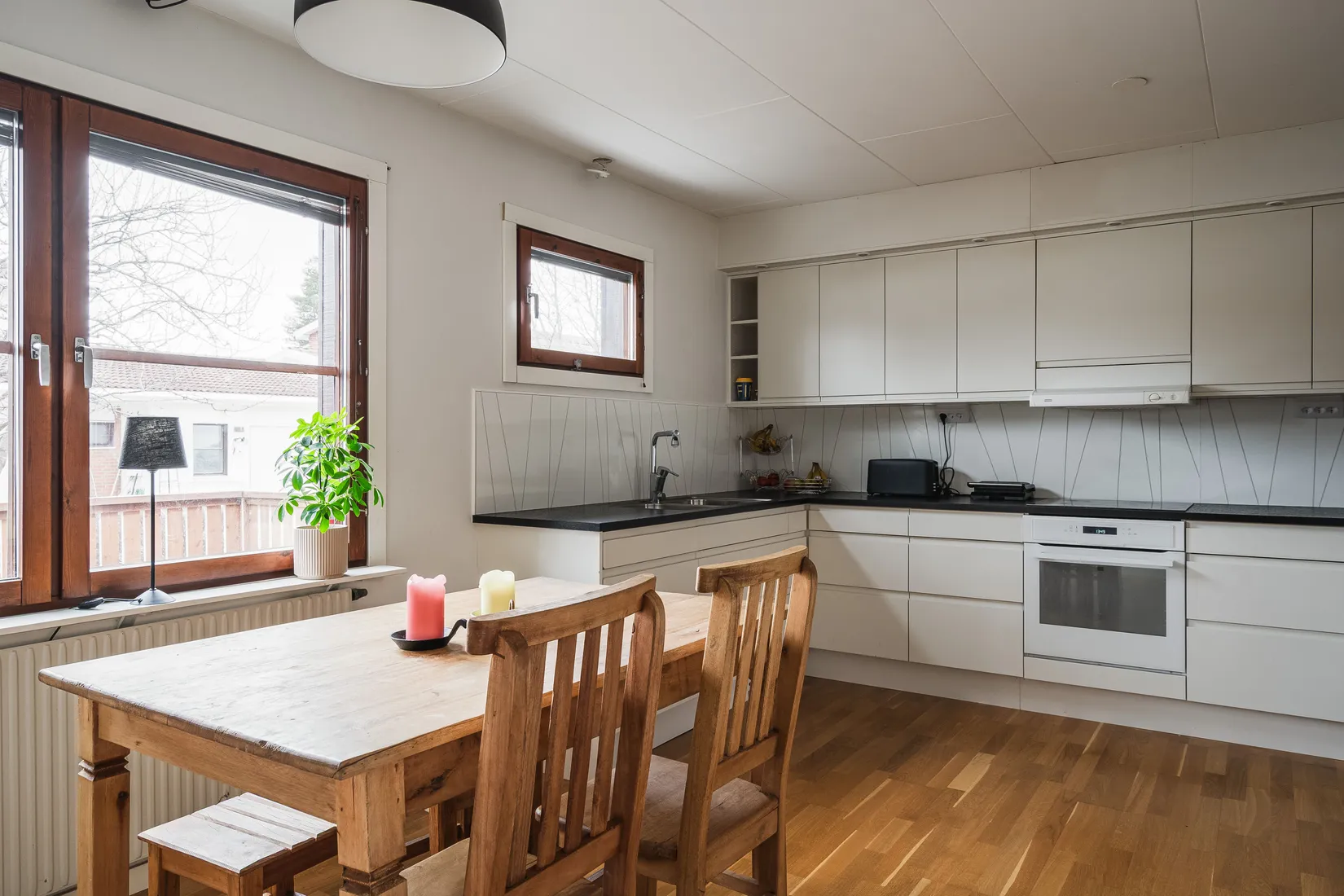 Villa, Radhus, Takdroppsgatan 61, Morö Backe, Skellefteå