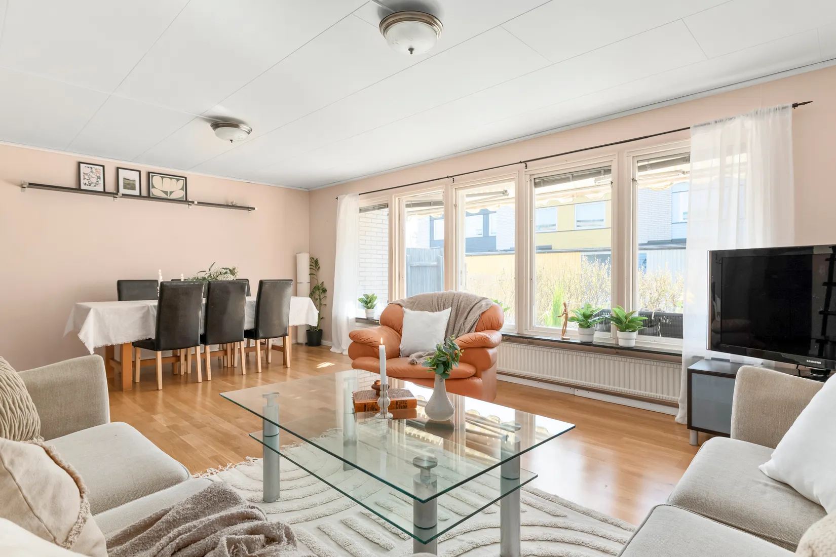 Radhus, Toppklockegränd 26, Hässelby Villastad, Stockholm