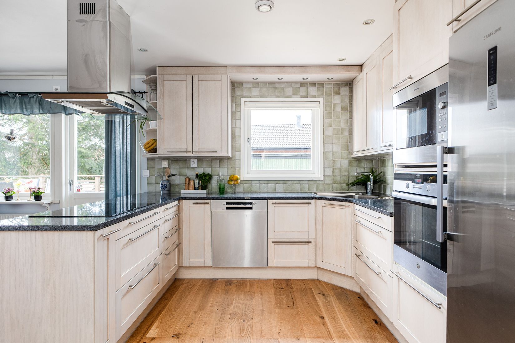 Villa, Ängsvägen 9, Grillby, Enköping