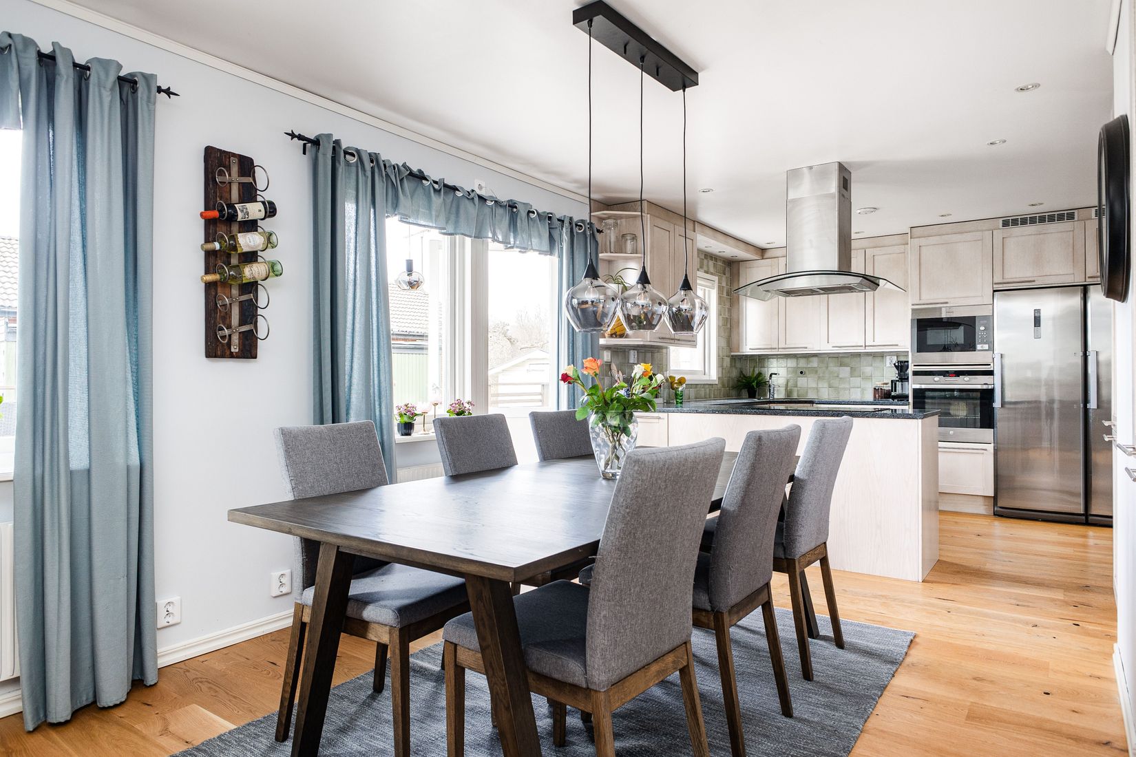 Villa, Ängsvägen 9, Grillby, Enköping