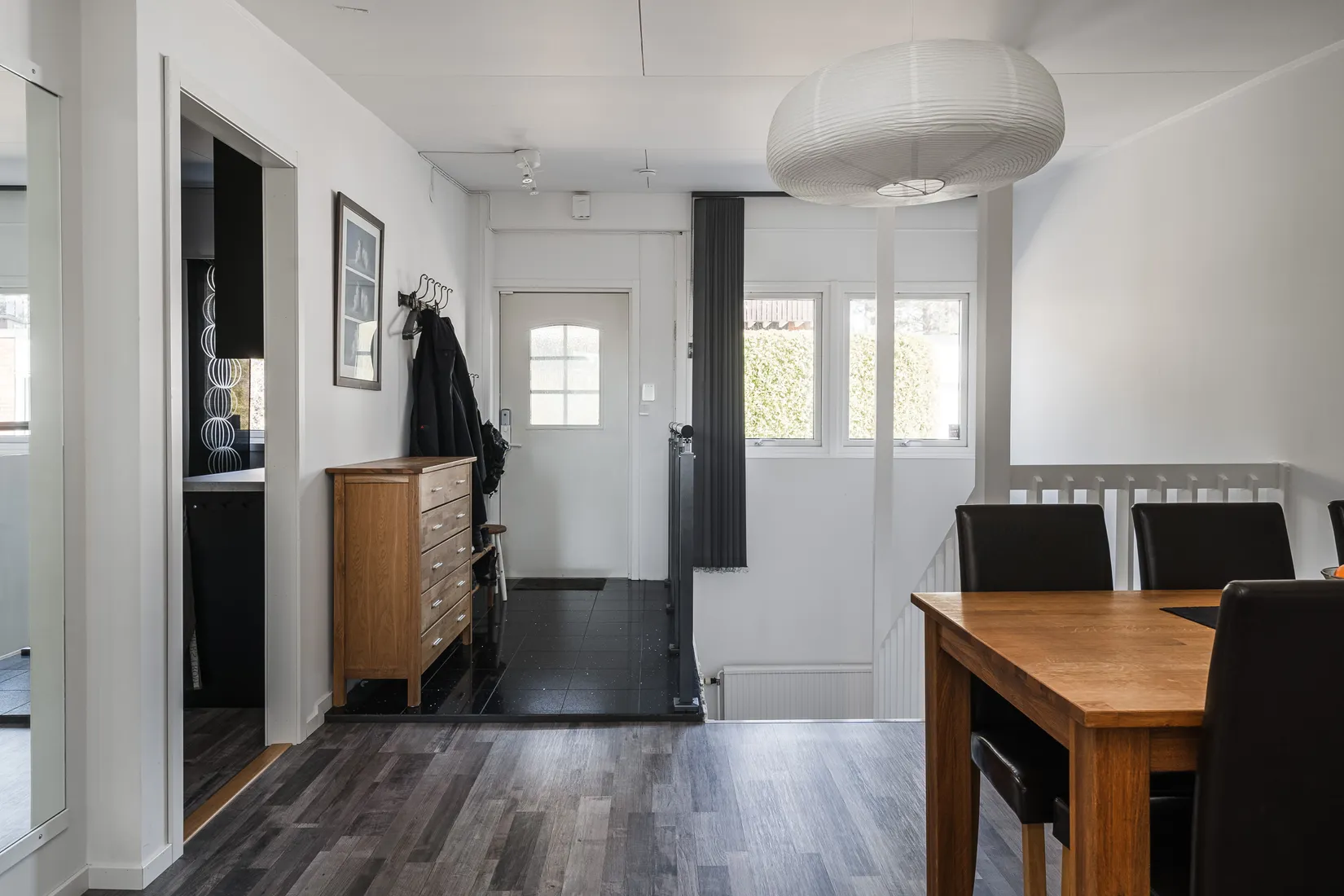 Villa, Radhus, Husarvägen 7, Viggestorp, Finspång