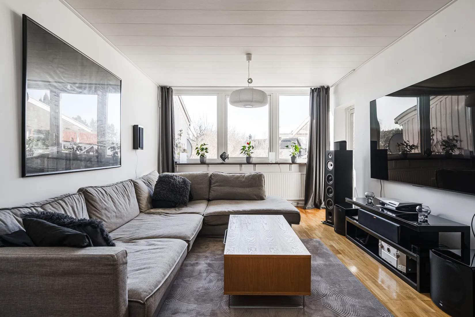 Villa, Radhus, Husarvägen 7, Viggestorp, Finspång