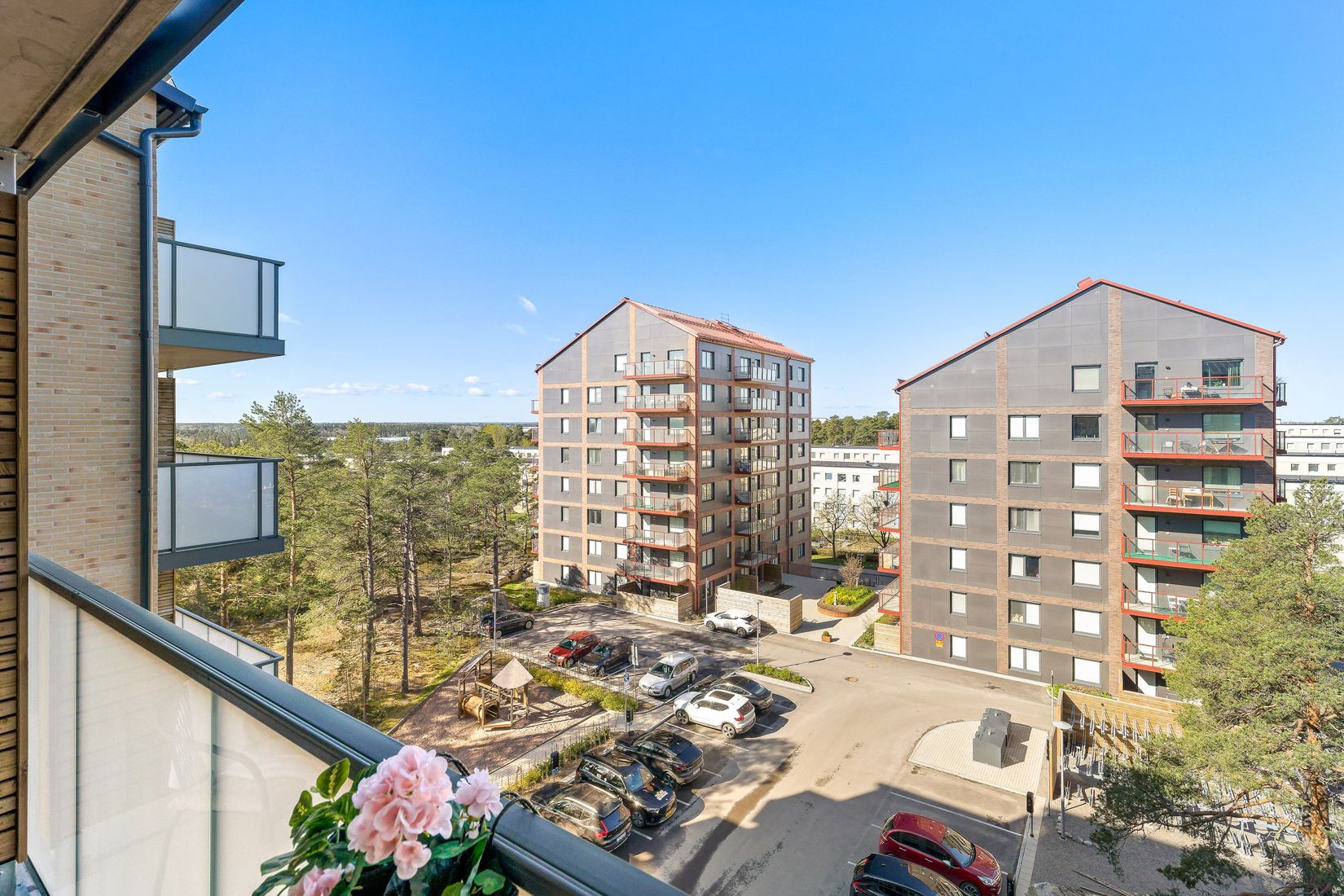 Bostadsrätt, Eriksgränd 7, 5tr, Jakobsberg, Järfälla