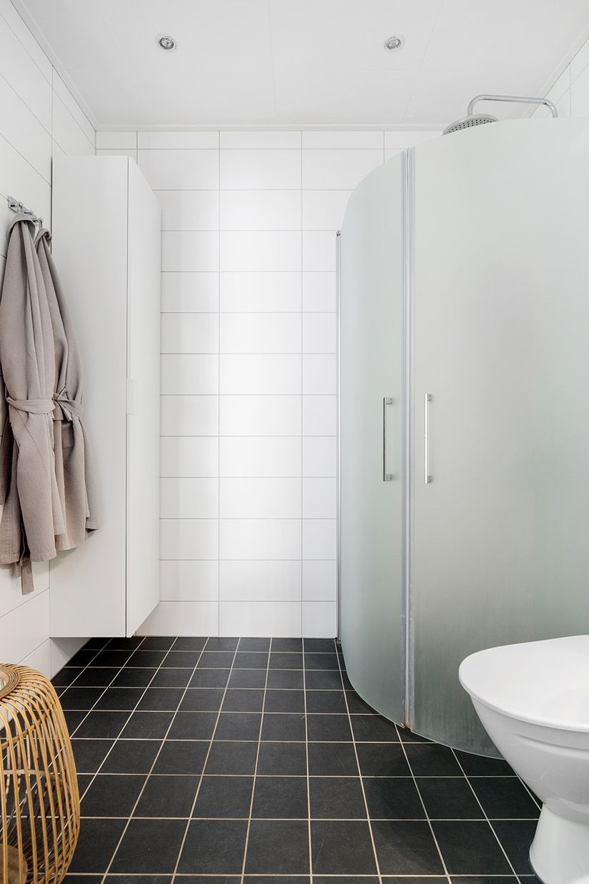 Radhus, Löjtnantsgränd 48, Barkarbystaden, Järfälla