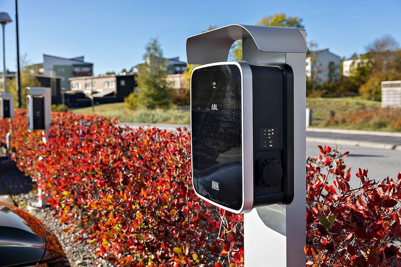 Radhus, Löjtnantsgränd 48, Barkarbystaden, Järfälla