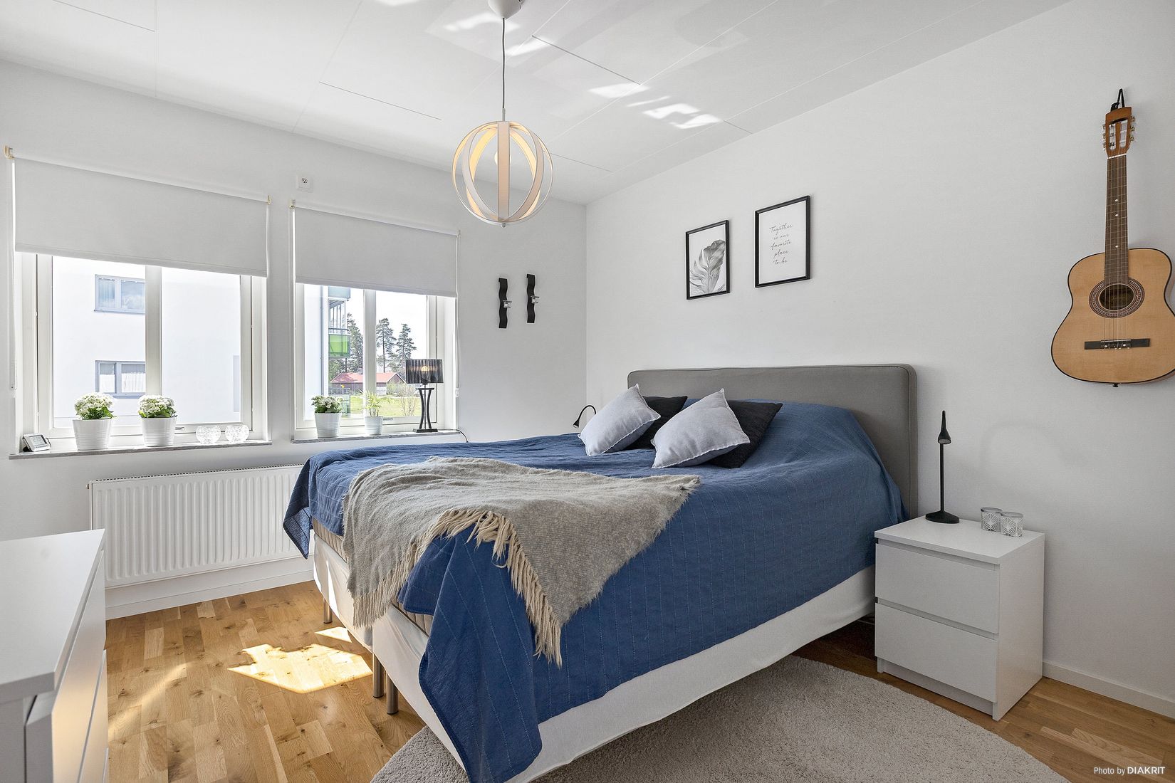 Radhus, Kiwigatan 8 B, Mellringe/Nyponlunden, Örebro