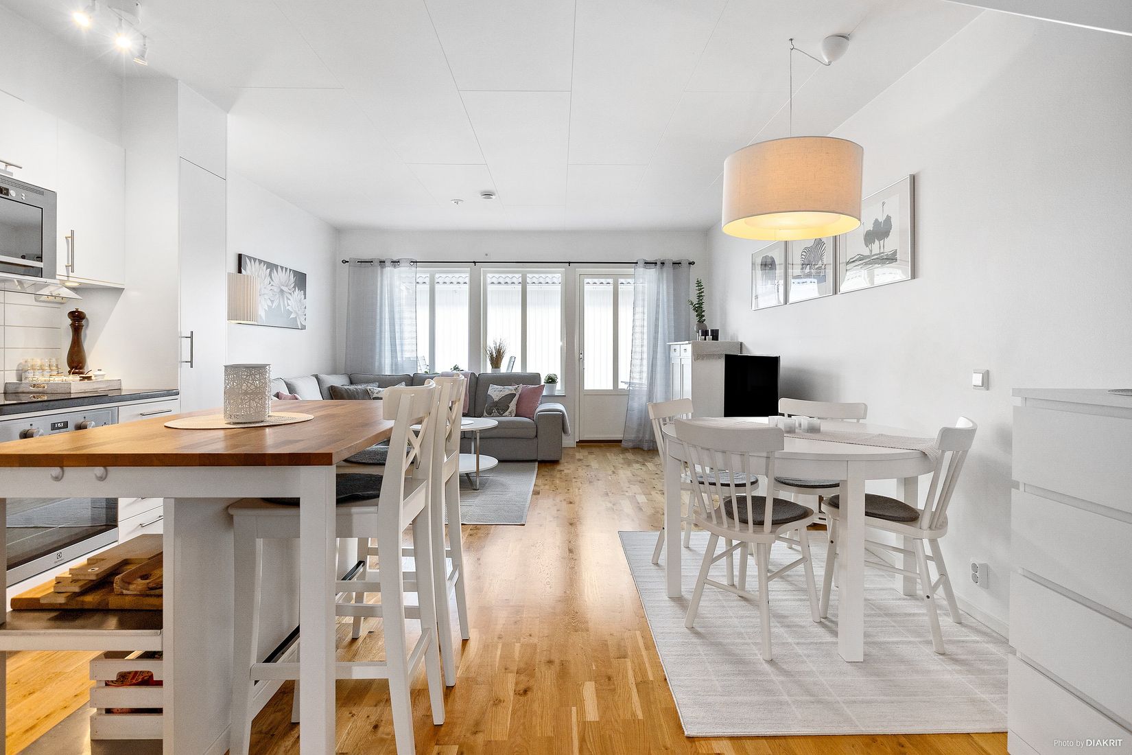 Radhus, Kiwigatan 8 B, Mellringe/Nyponlunden, Örebro