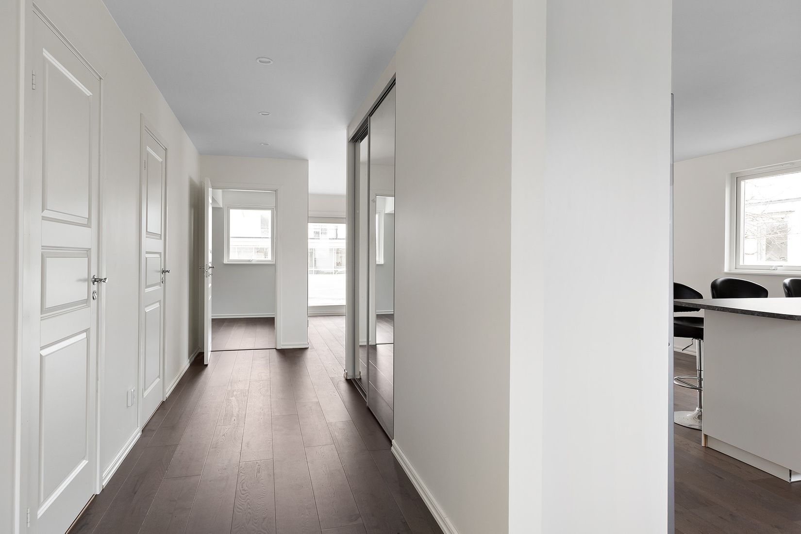 Villa, Kyrkoherdevägen 4, Barkarby, Järfälla