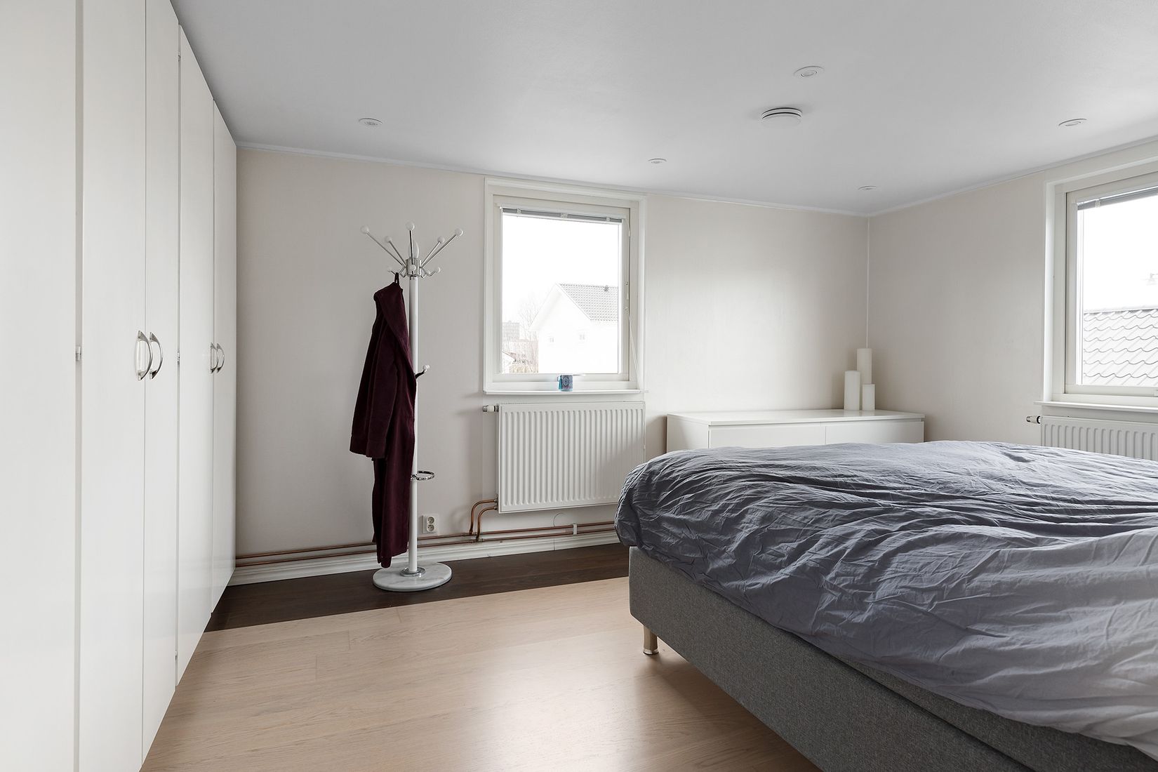 Villa, Kyrkoherdevägen 4, Barkarby, Järfälla