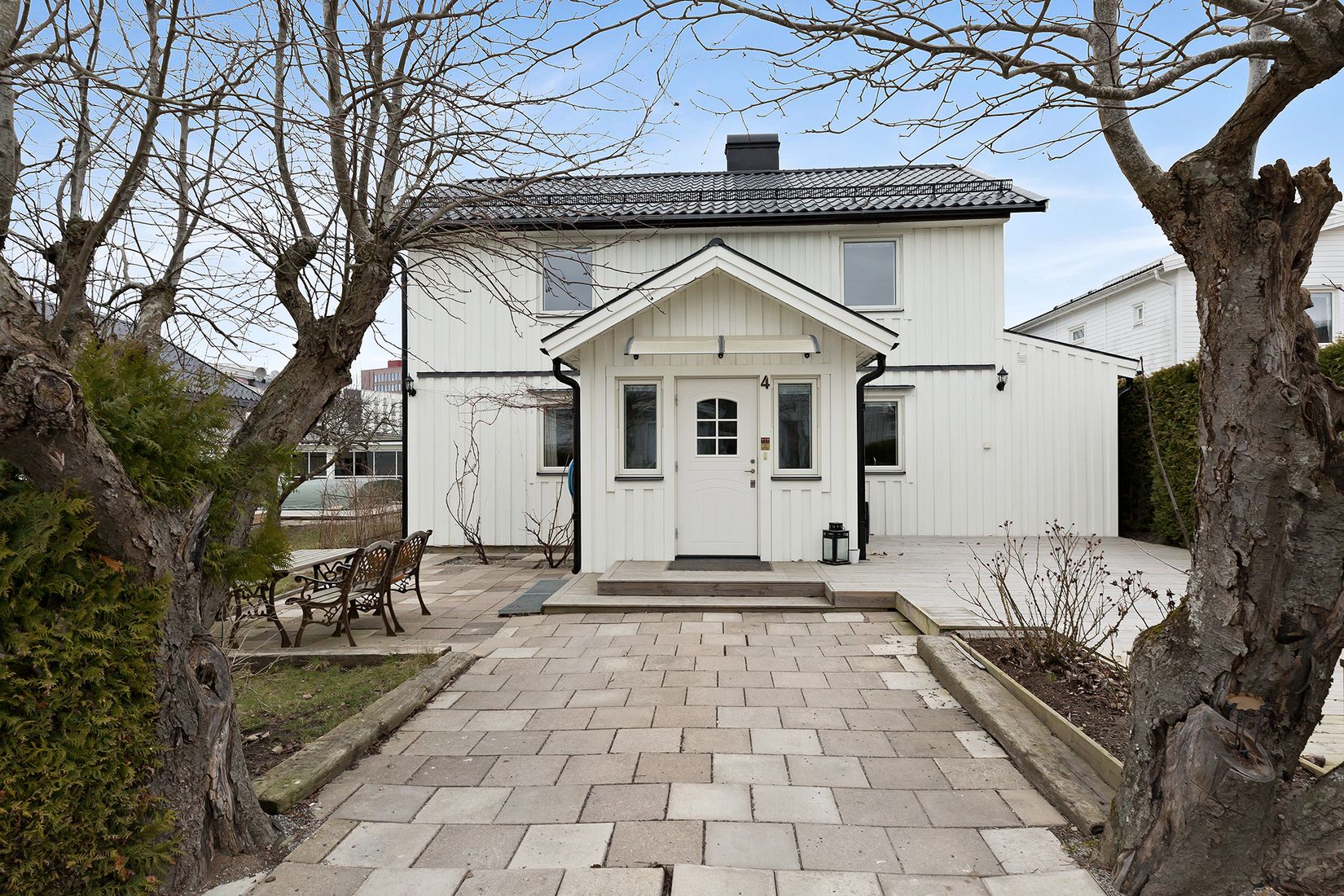 Villa, Kyrkoherdevägen 4, Barkarby, Järfälla