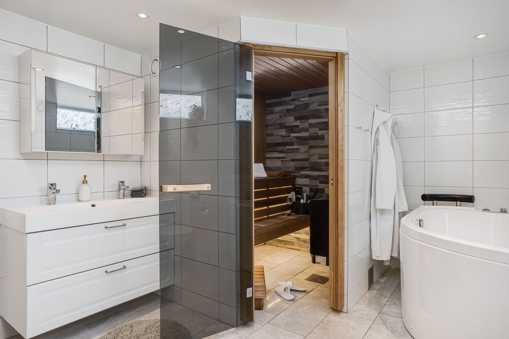 Villa, Vallmovägen 57, Skogstorp, Falkenberg