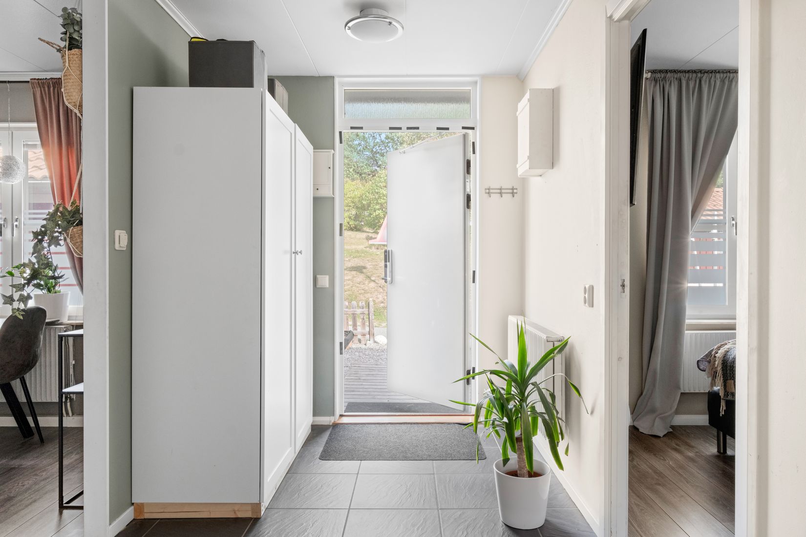 Bostadsrätt, Radhus, Söderbacksvägen 29, Munsö Söderbacken, Ekerö