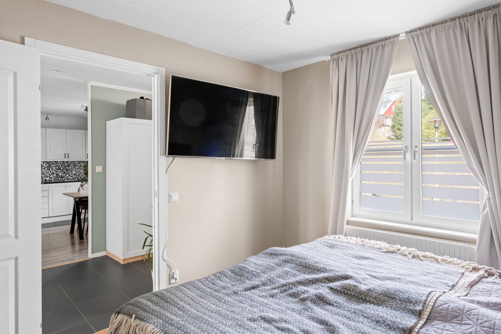 Bostadsrätt, Radhus, Söderbacksvägen 29, Munsö Söderbacken, Ekerö