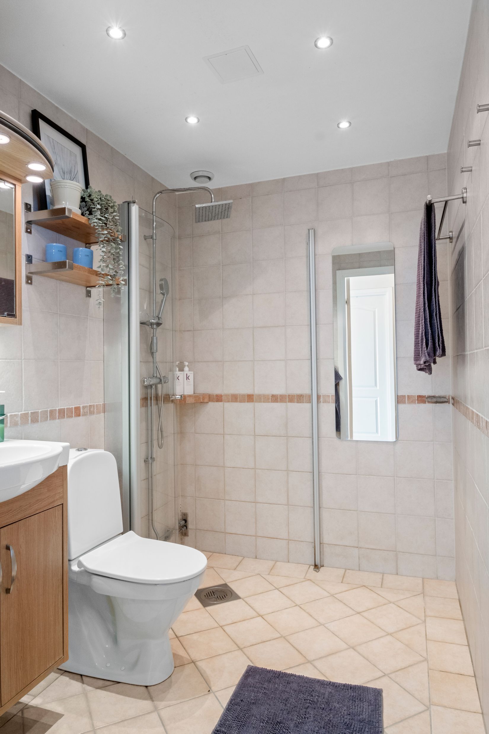 Bostadsrätt, Radhus, Söderbacksvägen 29, Munsö Söderbacken, Ekerö