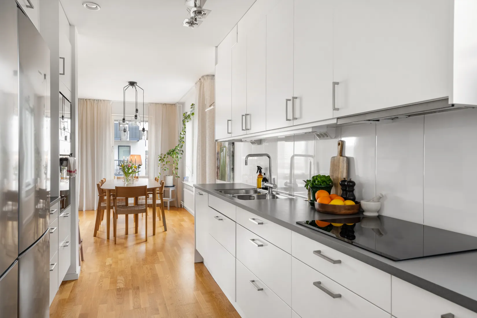 Bostadsrätt, Nytorpsvägen 46, högst upp, Norskogen Näsbypark, Täby