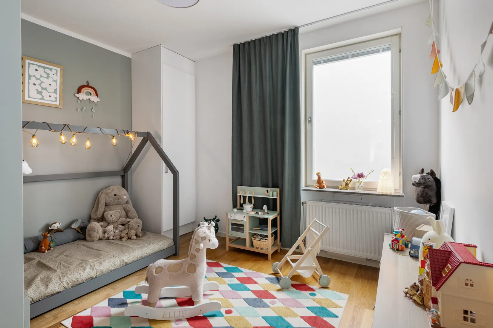 Bostadsrätt, Nytorpsvägen 46, högst upp, Norskogen Näsbypark, Täby