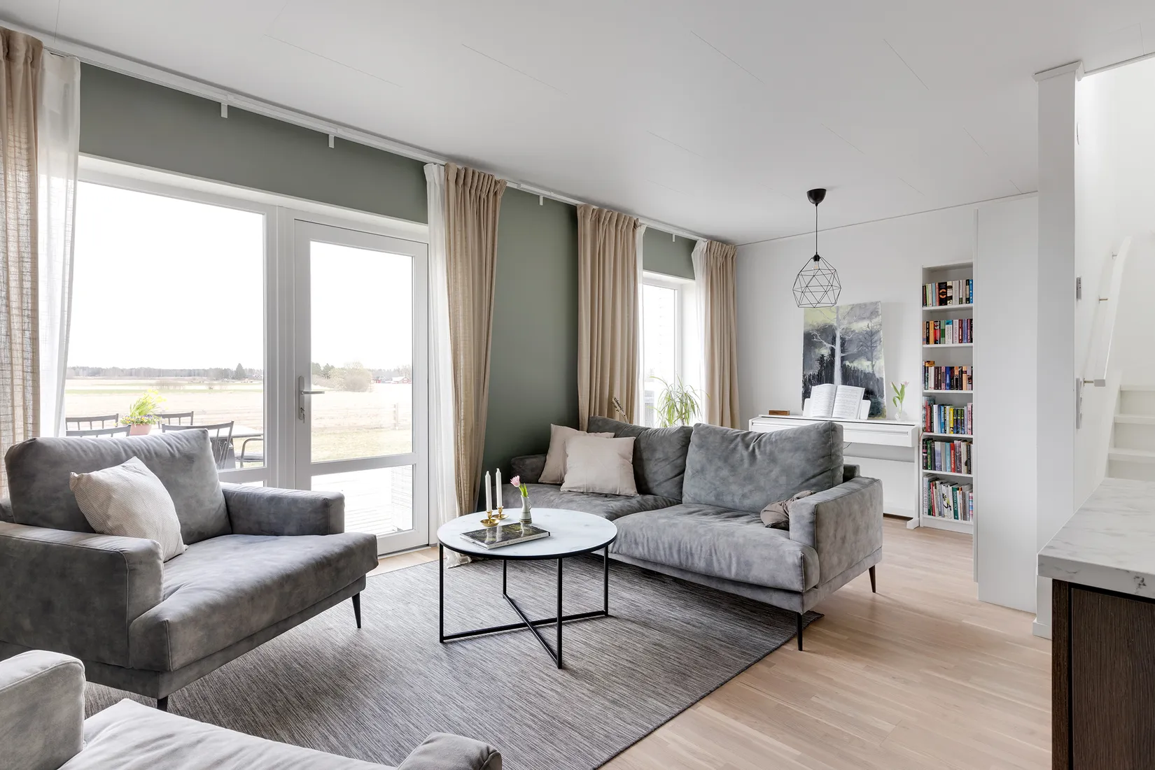 Bostadsrätt, Villa, Akademigårdsvägen 14, Harbo, Heby