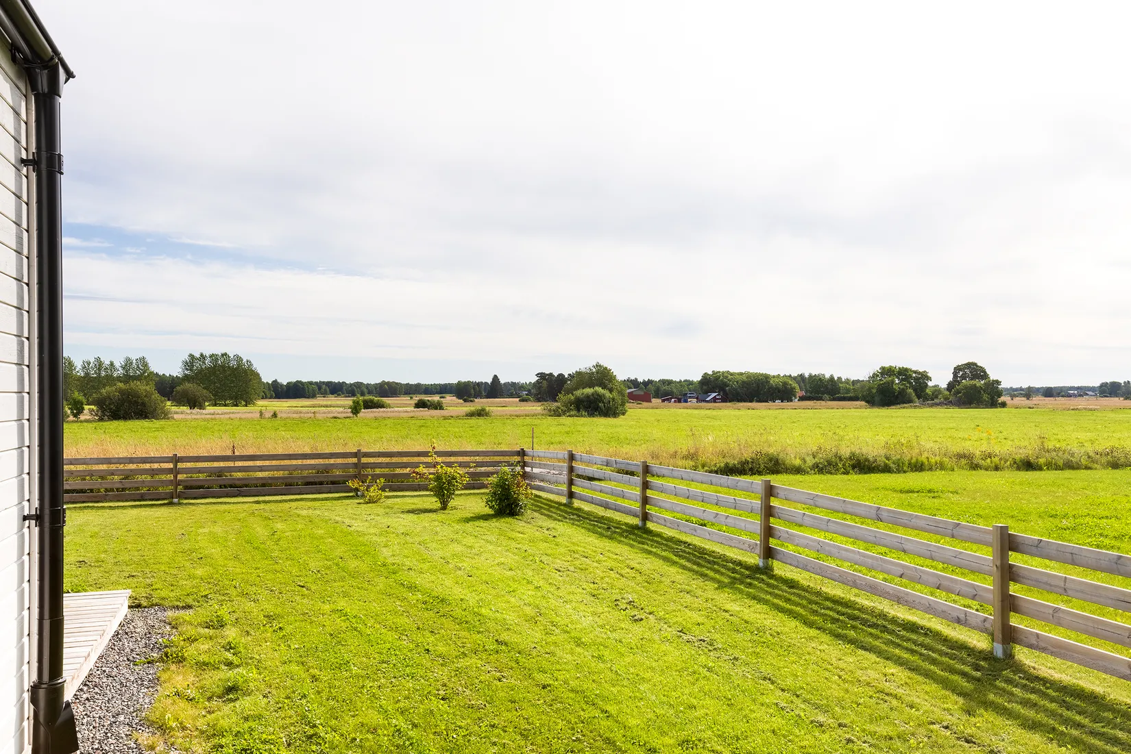 Bostadsrätt, Villa, Akademigårdsvägen 14, Harbo, Heby