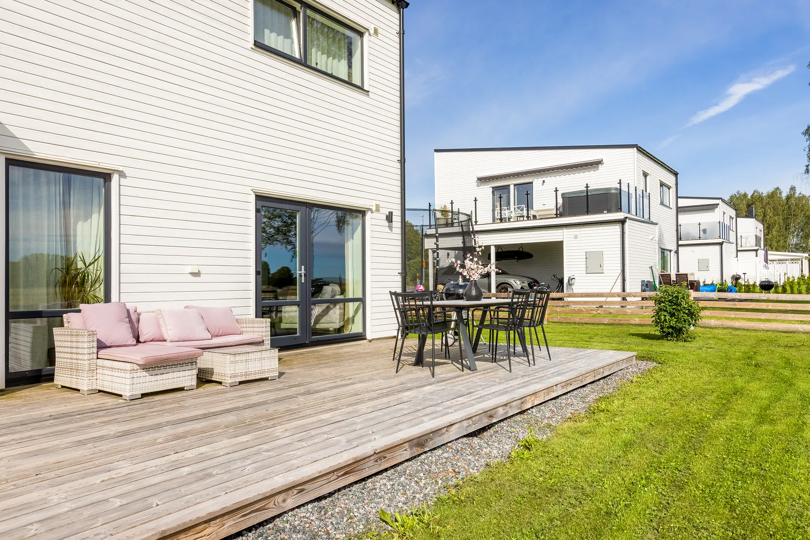 Bostadsrätt, Villa, Akademigårdsvägen 14, Harbo, Heby