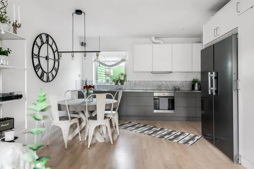 Radhus, Sällhetsvägen 68, Hässelby Norra Villastad, Stockholm