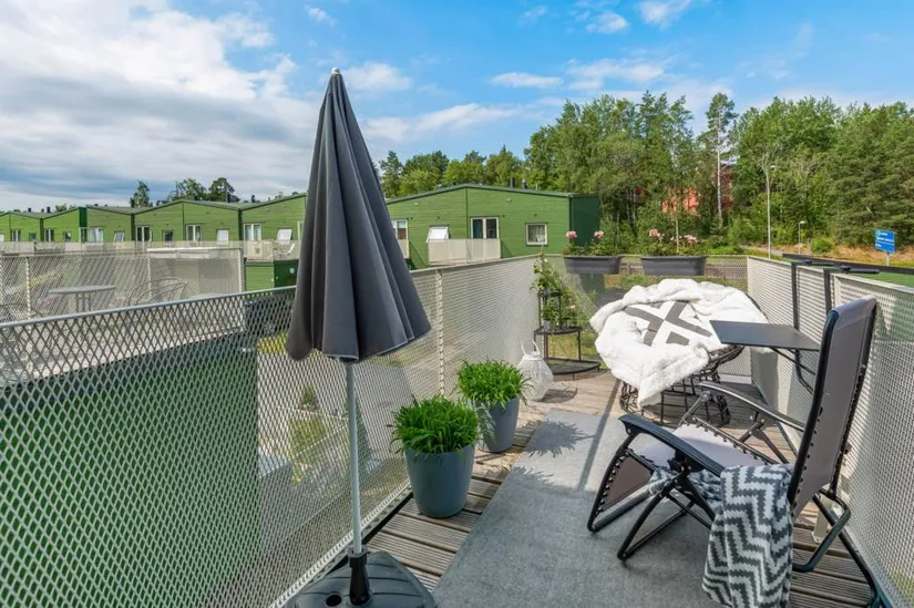 Radhus, Sällhetsvägen 68, Hässelby Norra Villastad, Stockholm
