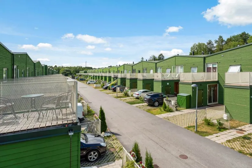 Radhus, Sällhetsvägen 68, Hässelby Norra Villastad, Stockholm