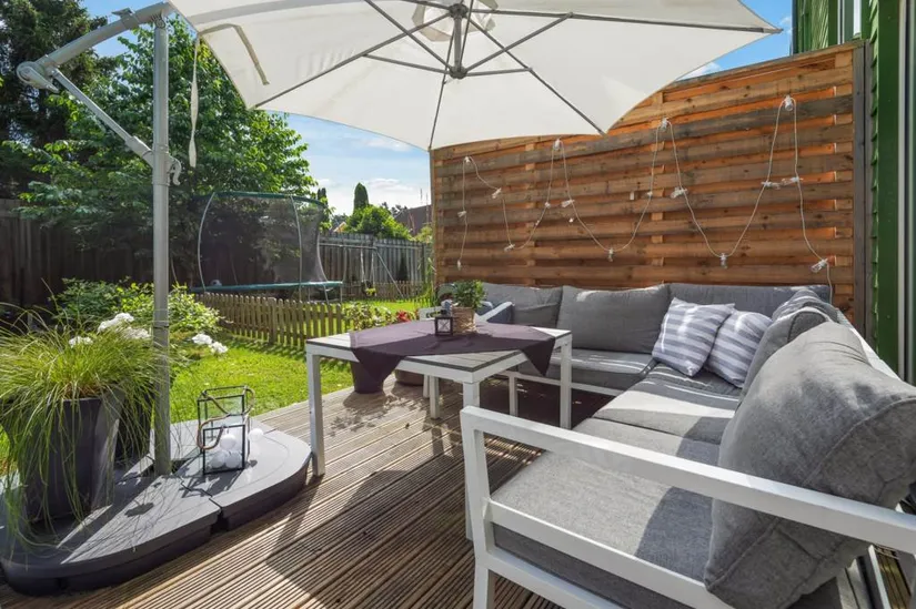 Radhus, Sällhetsvägen 68, Hässelby Norra Villastad, Stockholm
