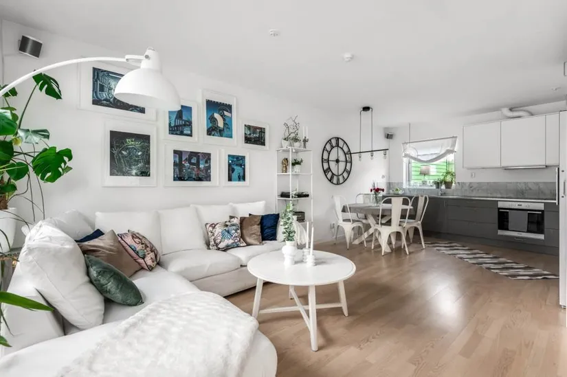 Radhus, Sällhetsvägen 68, Hässelby Norra Villastad, Stockholm
