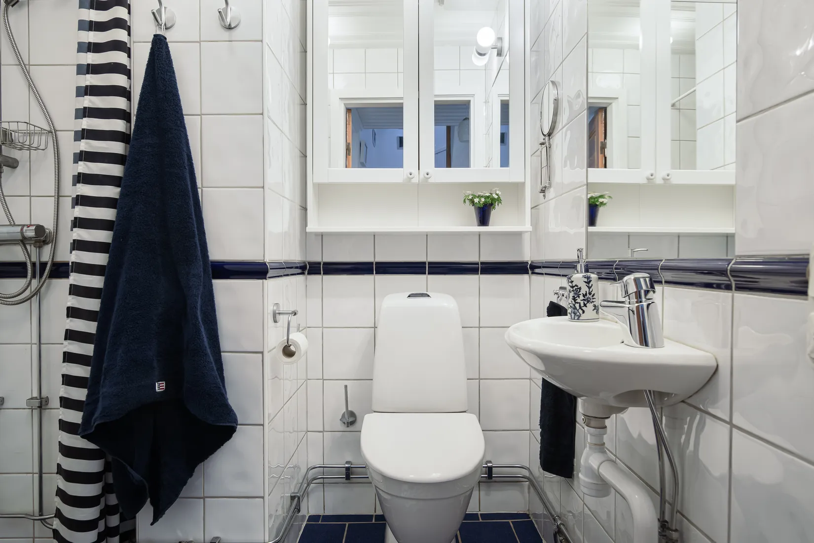 Villa, Gyllebovägen 1, Centrum, Växjö