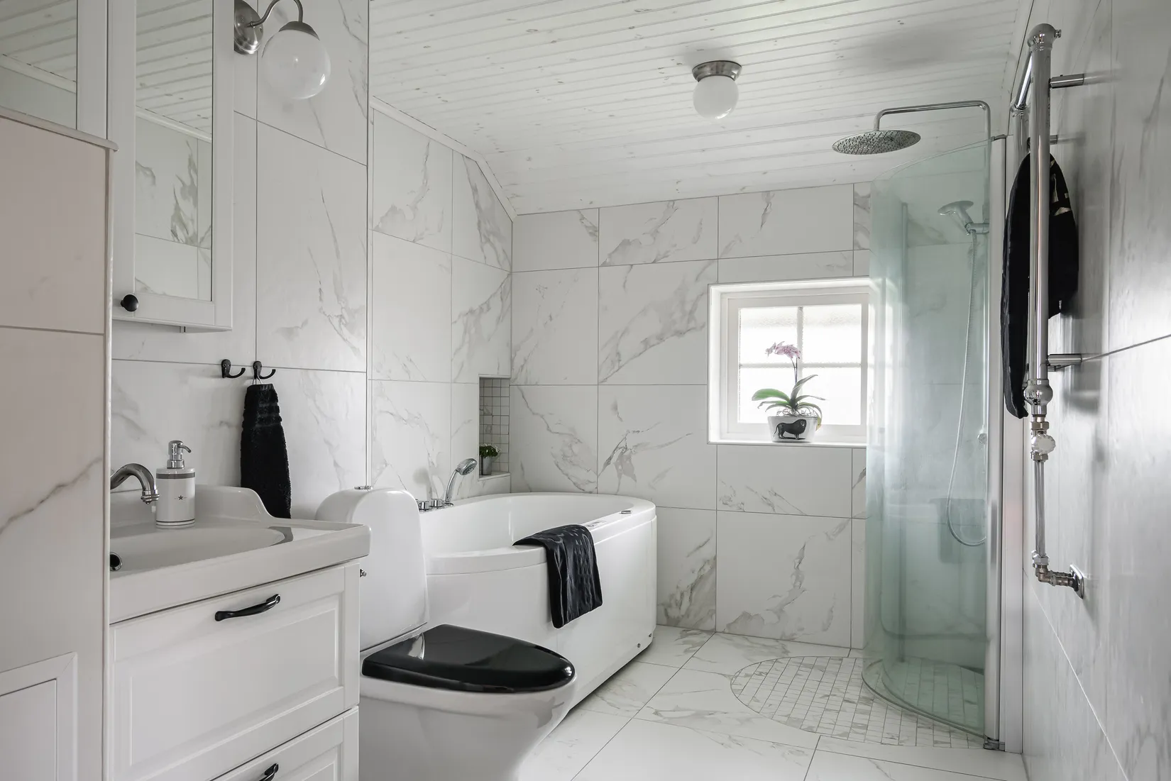 Villa, Gyllebovägen 1, Centrum, Växjö