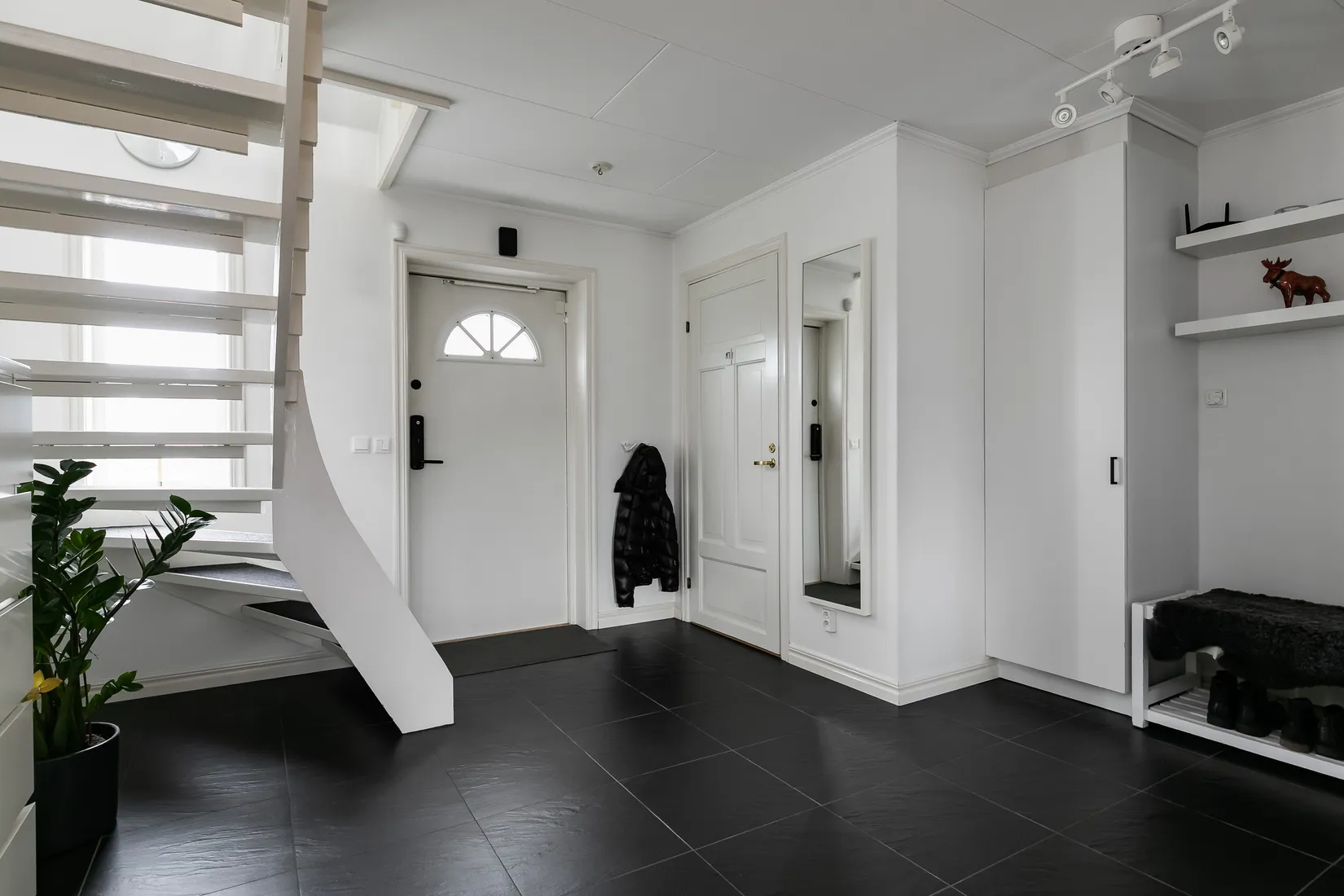 Villa, Vallgatan 6A, Almby, Örebro