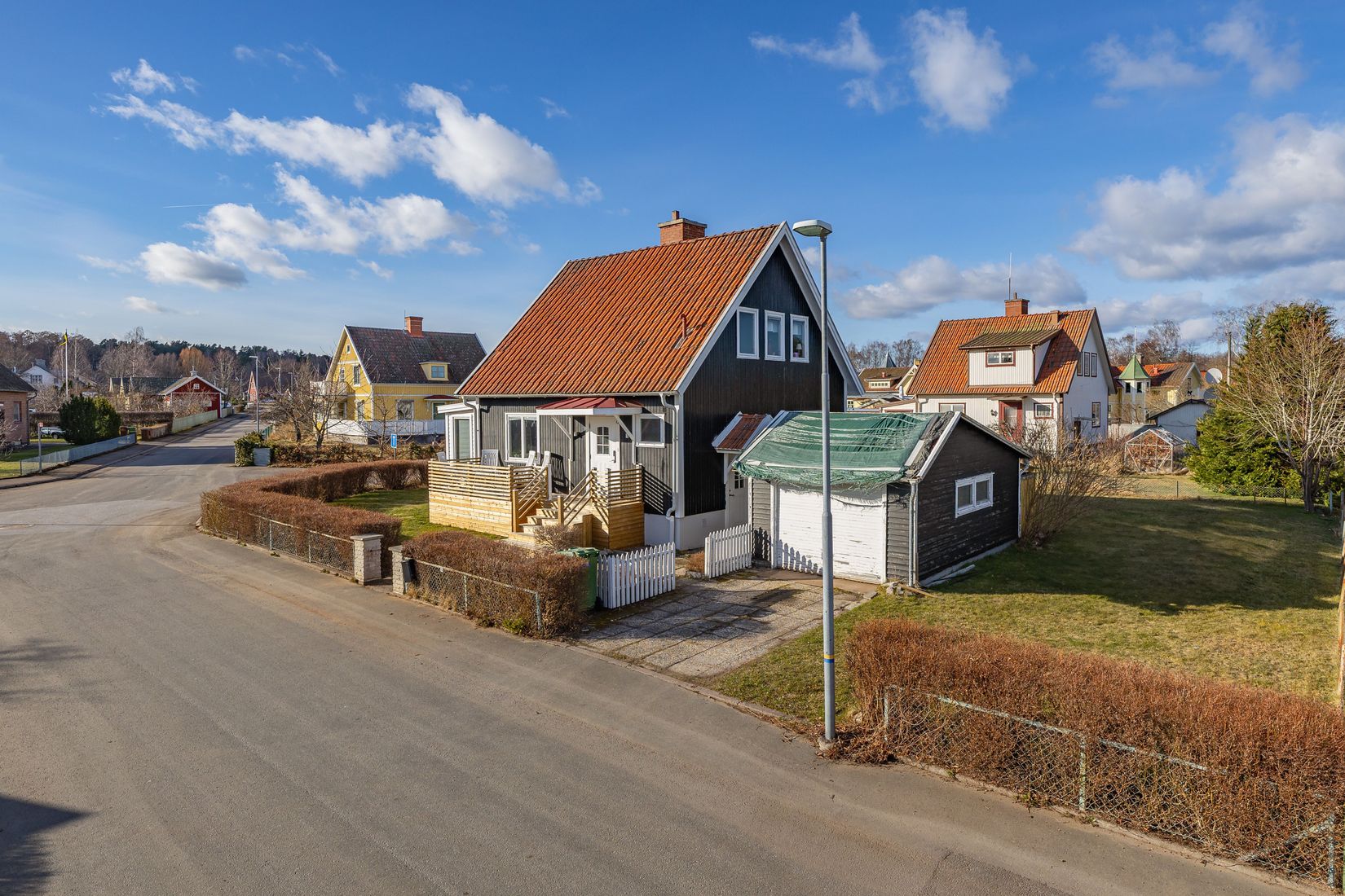 Villa, Granvägen 8, Centrum, Hjo