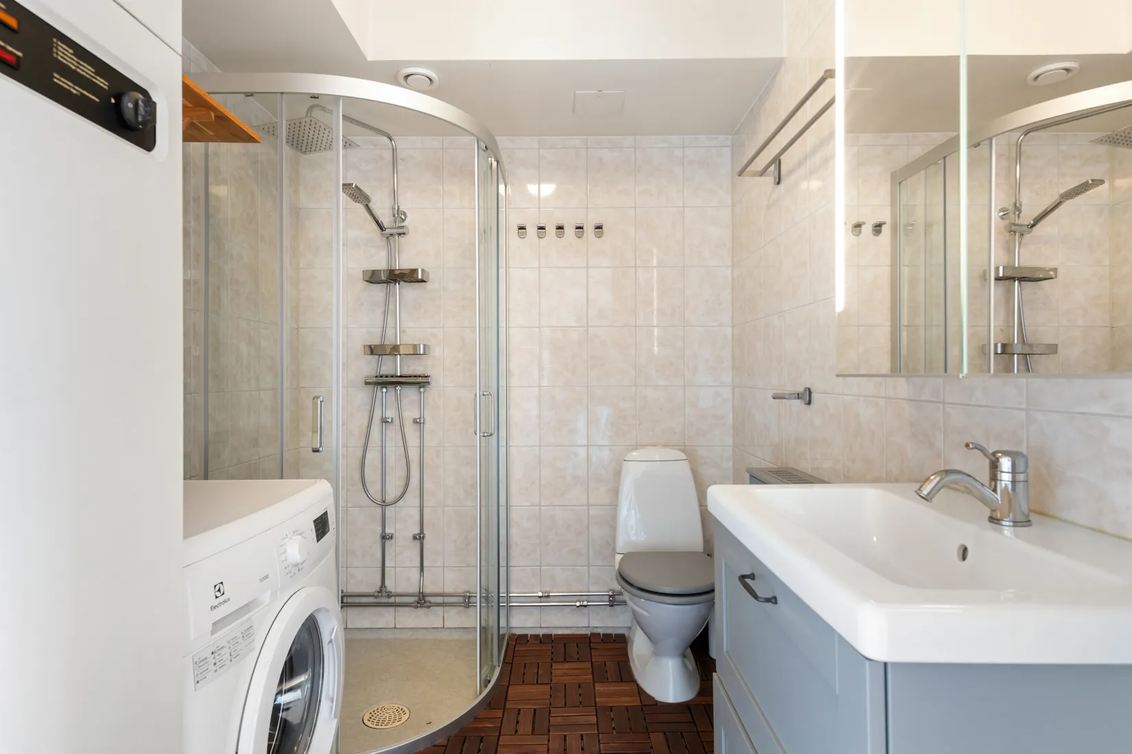 Bostadsrätt, Tallvägen 1E, Viggbyholm, Täby