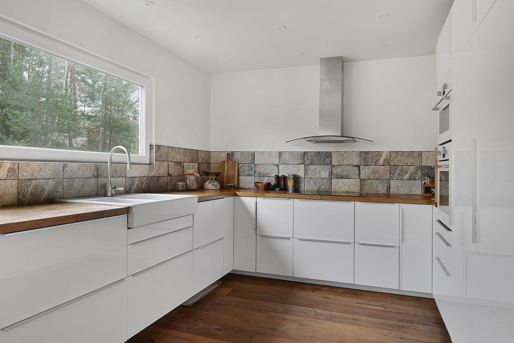 Villa, Radhus, Toppvägen 67, Västra Jakobsberg, Järfälla