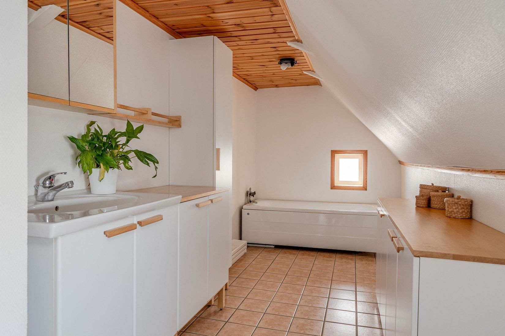 Villa, Södra vägen 103, Döderhult, Oskarshamn