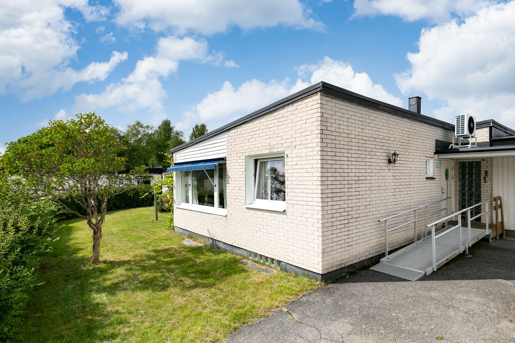 Villa, Begoniagatan 10, Mellringe, Örebro