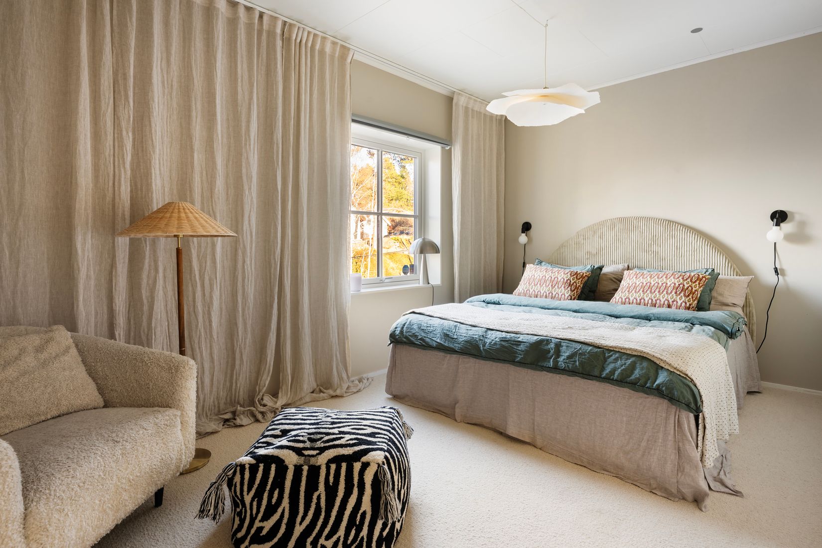 Villa, Snövits väg 12A, Centrala Trollbäcken, Tyresö