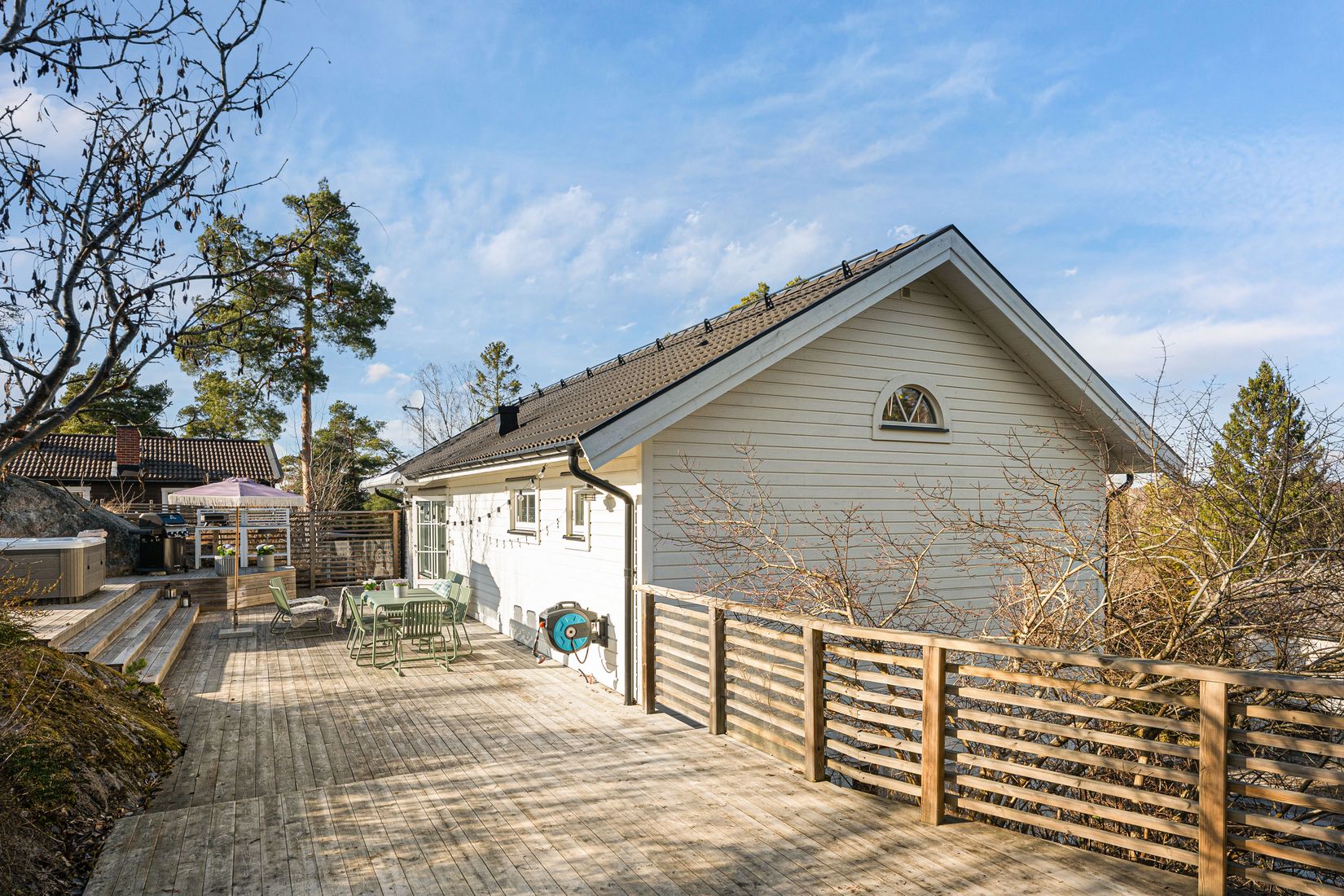 Villa, Snövits väg 12A, Centrala Trollbäcken, Tyresö