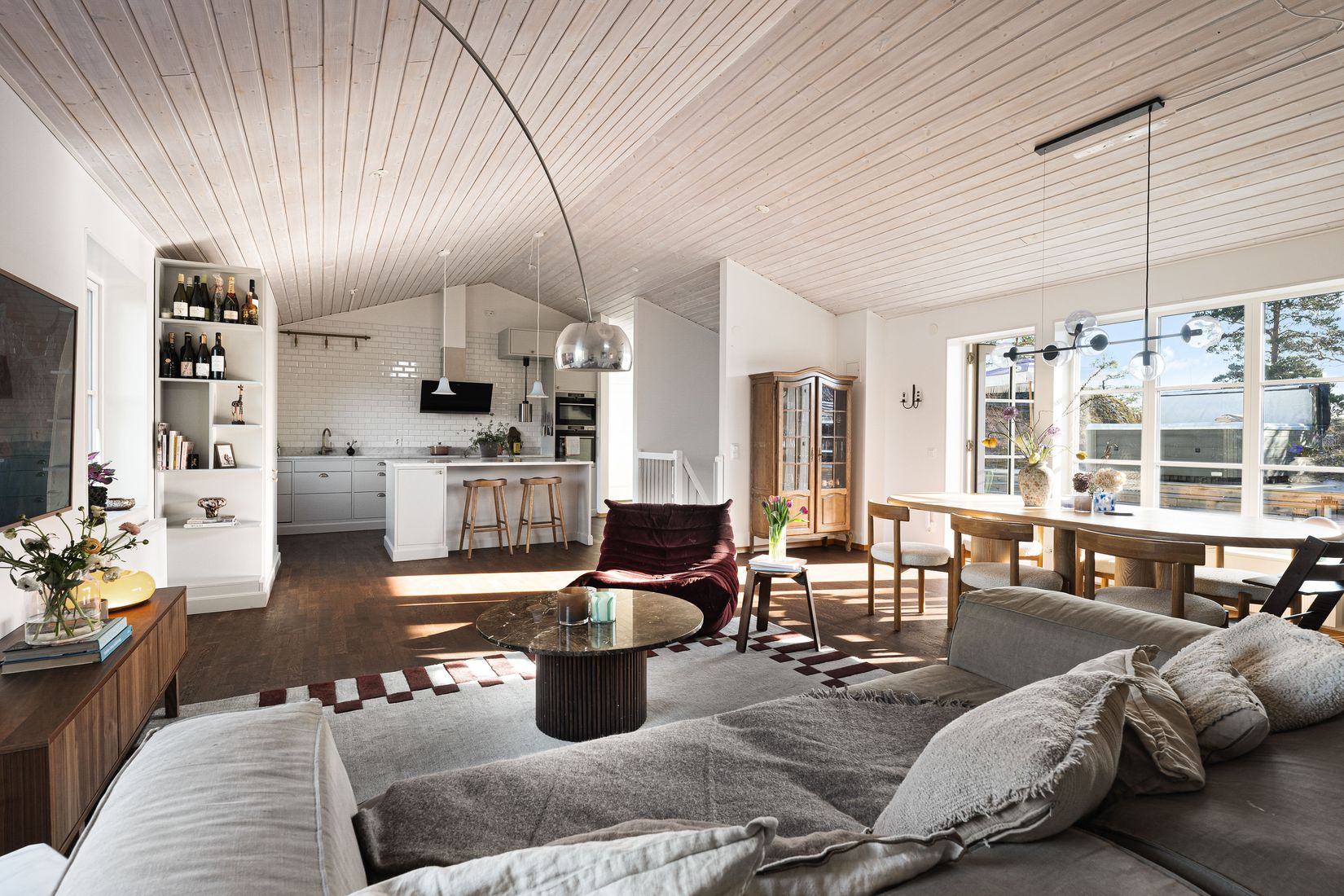 Villa, Snövits väg 12A, Centrala Trollbäcken, Tyresö