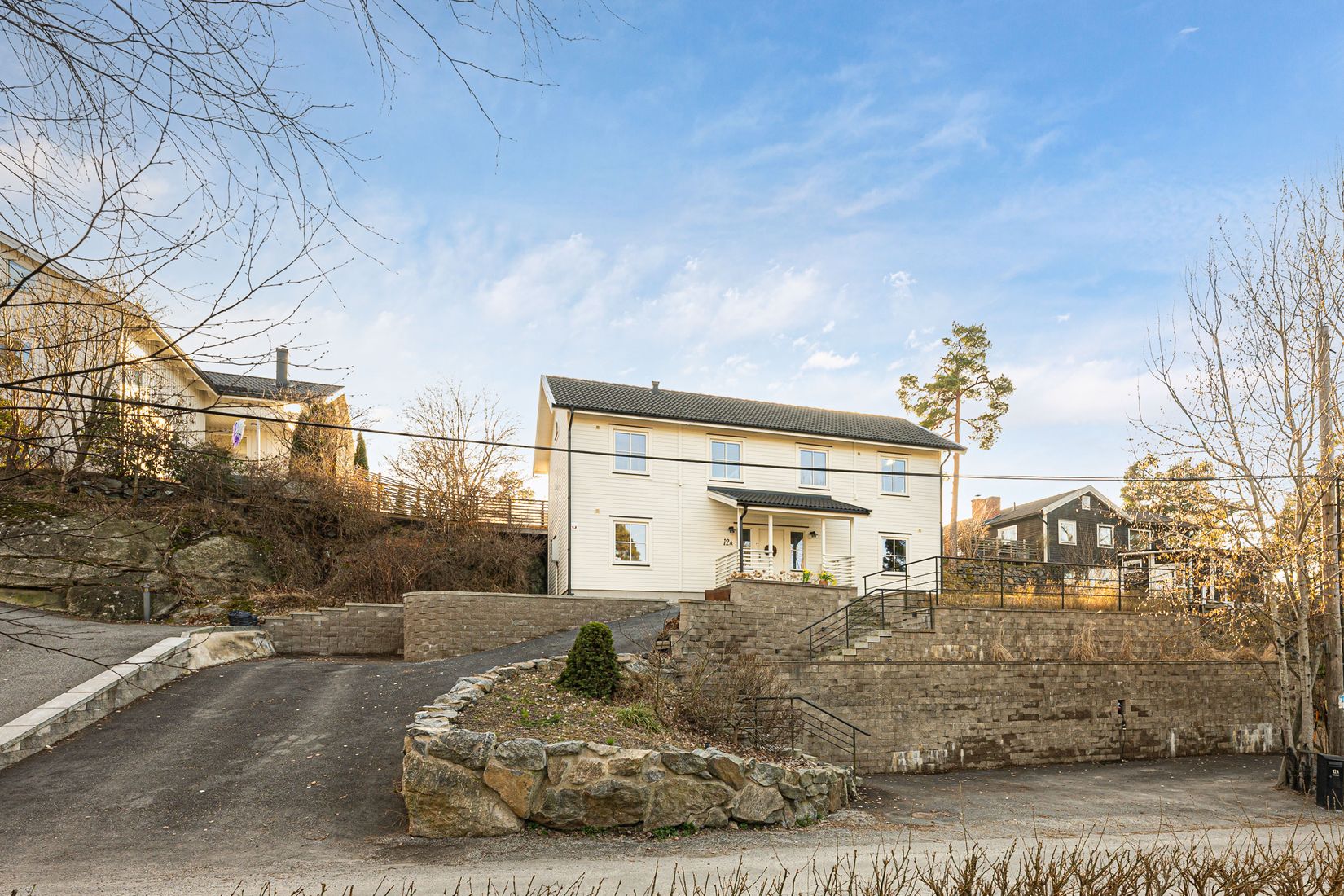 Villa, Snövits väg 12A, Centrala Trollbäcken, Tyresö