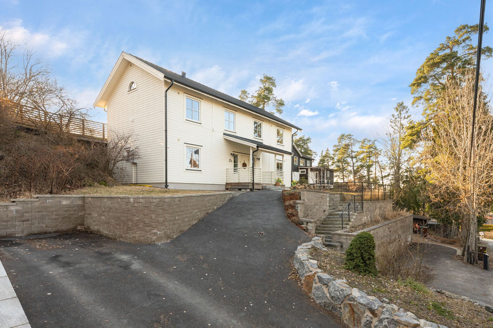 Villa, Snövits väg 12A, Centrala Trollbäcken, Tyresö